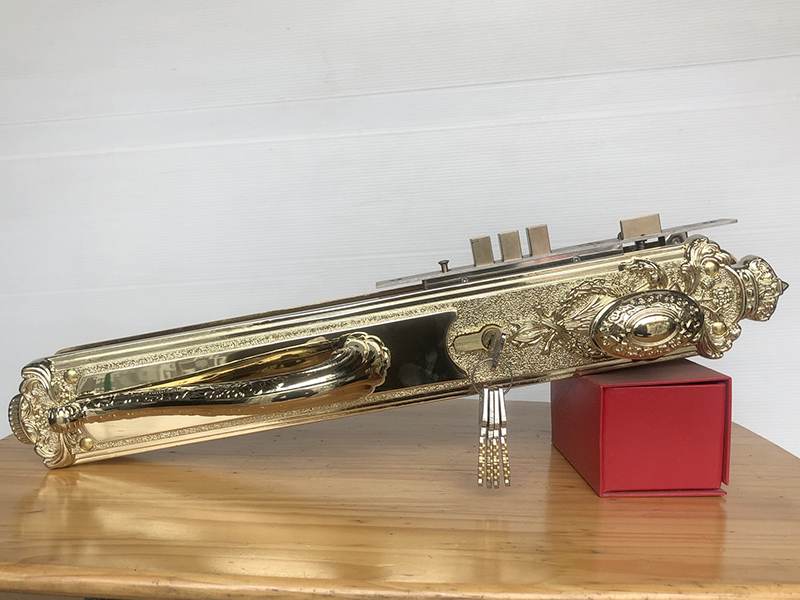 Khóa cửa đại sảnh cao cấp HC8524DS-PVD Gold
