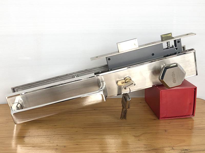 Khóa đại sảnh inox Việt Tiệp 04292