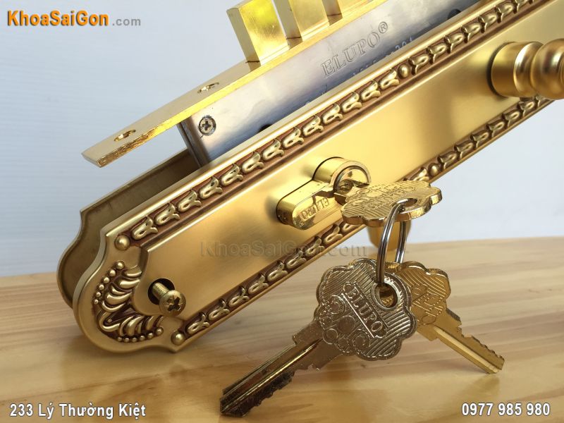 Kh&oacute;a cửa gỗ tay gạt Elupo EL-5602 -3