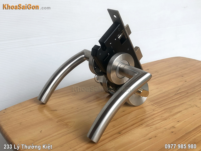 Khóa cửa tay gạt phân thể PTSS5837 -6 Khóa cửa tay gạt phân thể PTSS5837 -6