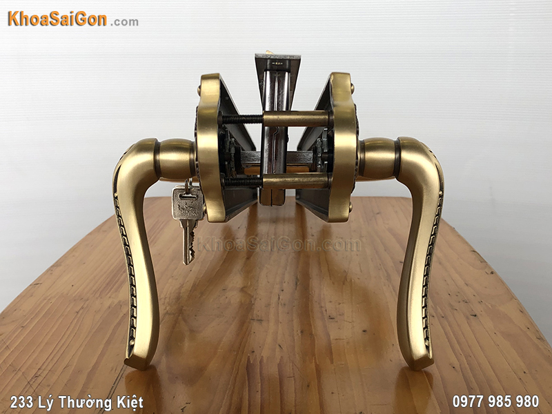 Kh&oacute;a tay nắm cửa đại sảnh HCX8561DS -5