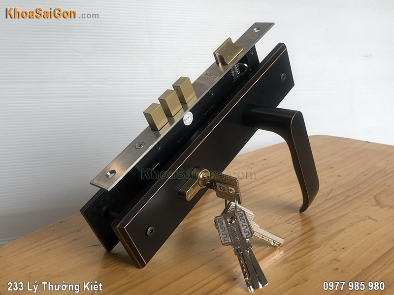 Kh&oacute;a tay nắm cửa m&agrave;u đen TNSS8510-ABC -3