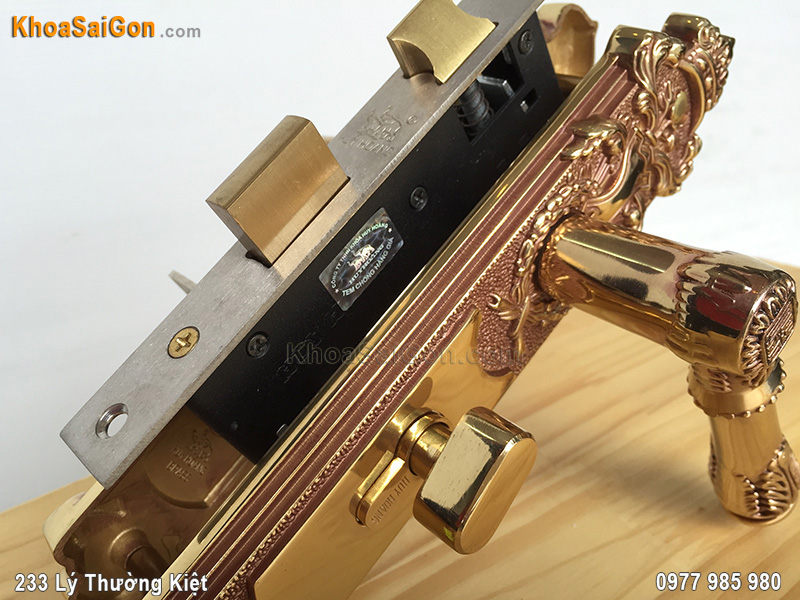 Kh&oacute;a tay nắm cửa th&ocirc;ng ph&ograve;ng HC5824 -3
