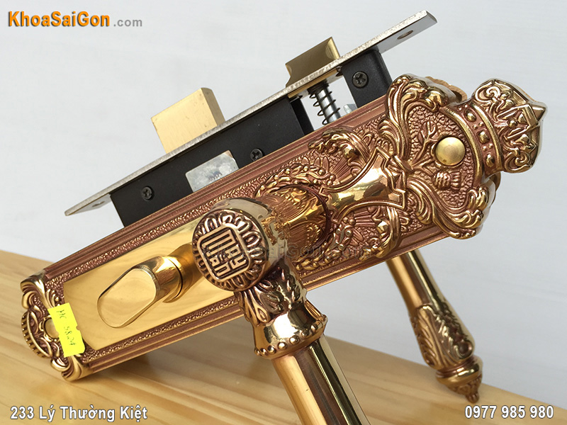Kh&oacute;a tay nắm cửa th&ocirc;ng ph&ograve;ng HC5824 -4