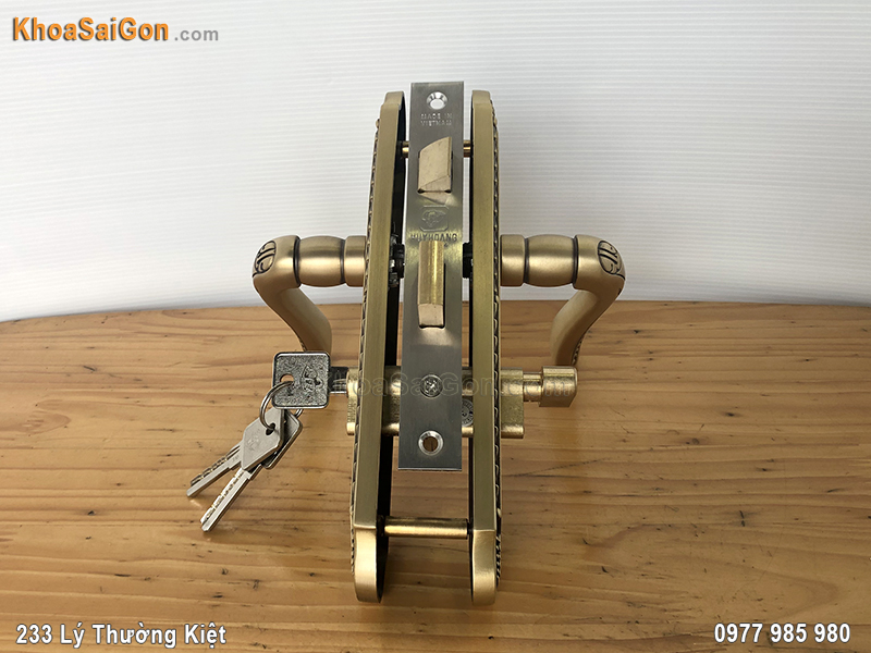 Kh&oacute;a tay nắm cửa th&ocirc;ng ph&ograve;ng HCX5861 -5