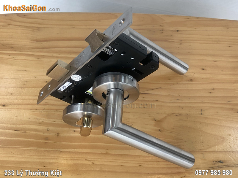 Kh&oacute;a tay nắm ph&acirc;n thể Huy Ho&agrave;ng SS5834 -5