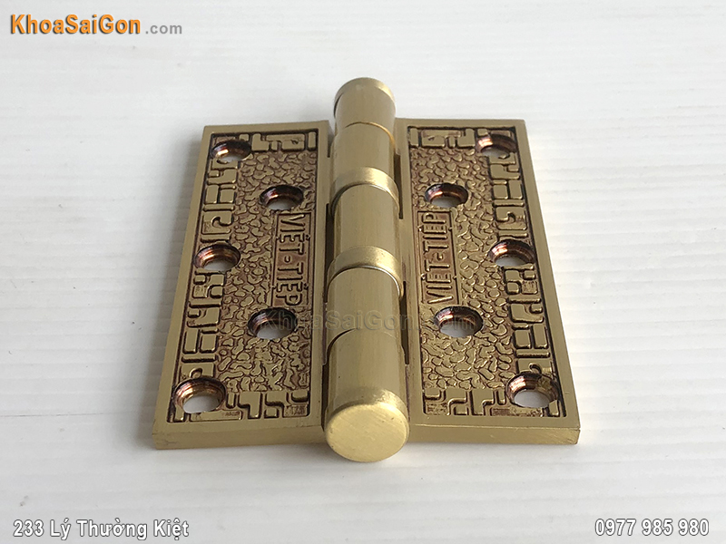 ban-le-la-dong-cua-so-08108-1