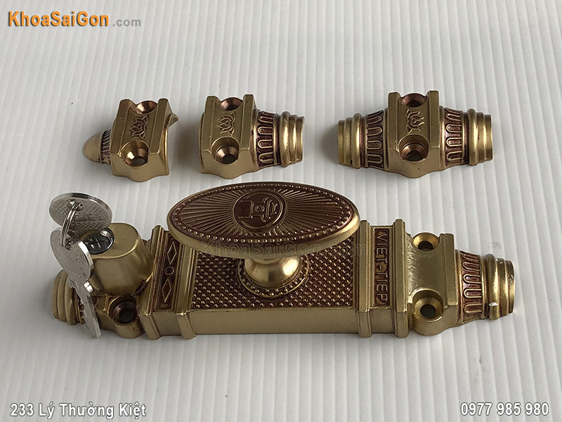 clemon-dong-co-khoa-viet-tiep-09960-1