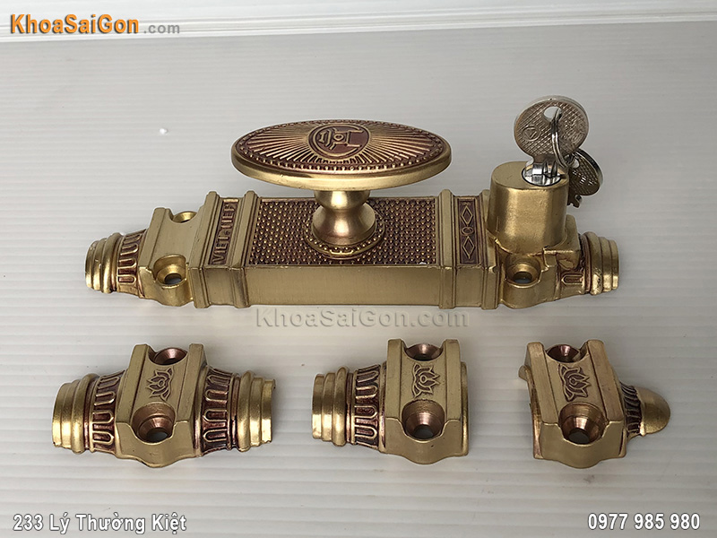 clemon-dong-co-khoa-viet-tiep-09960-4