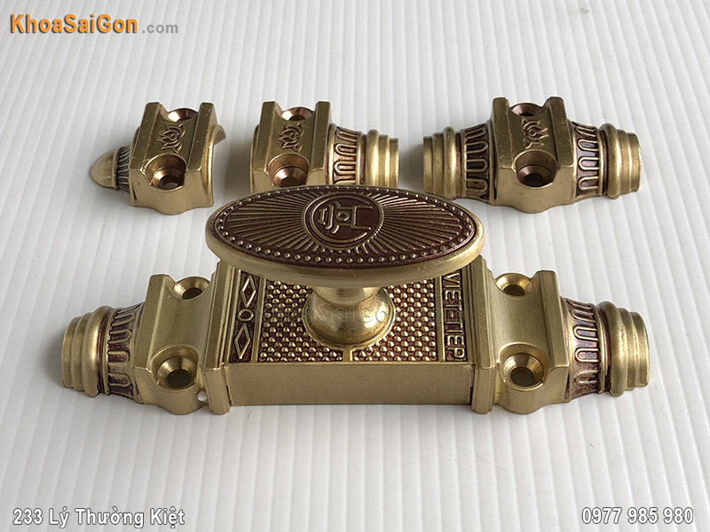 clemon-dong-cua-so-viet-tiep-09961-2