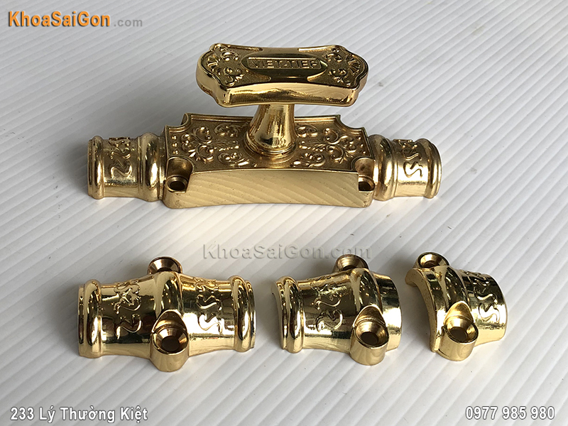 clemon-dong-ma-vang-cua-so-09861-4