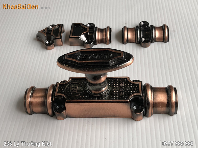 clemon-hop-kim-viet-tiep-09982-3
