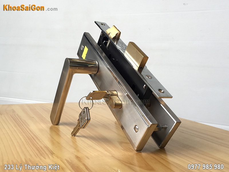Kh&oacute;a cửa th&ocirc;ng ph&ograve;ng inox Việt Tiệp 04475 - 1