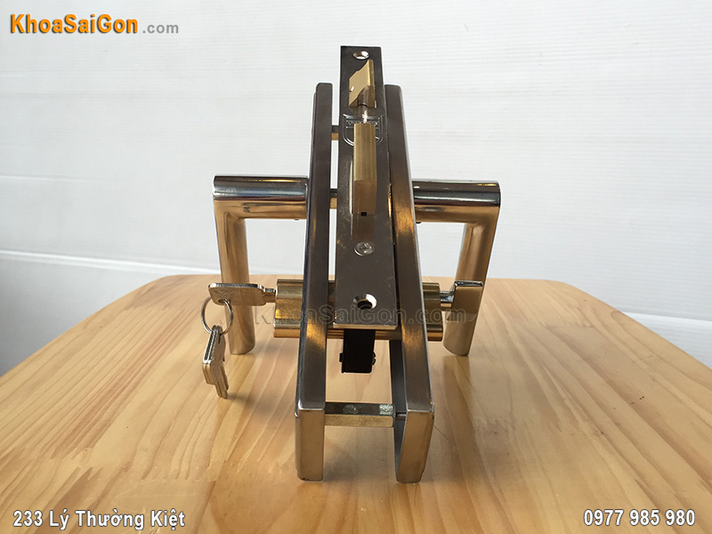 Kh&oacute;a cửa th&ocirc;ng ph&ograve;ng inox Việt Tiệp 04475 - 4
