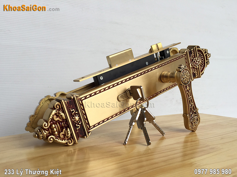 khoa-tay-gat-bang-dong-04199-1