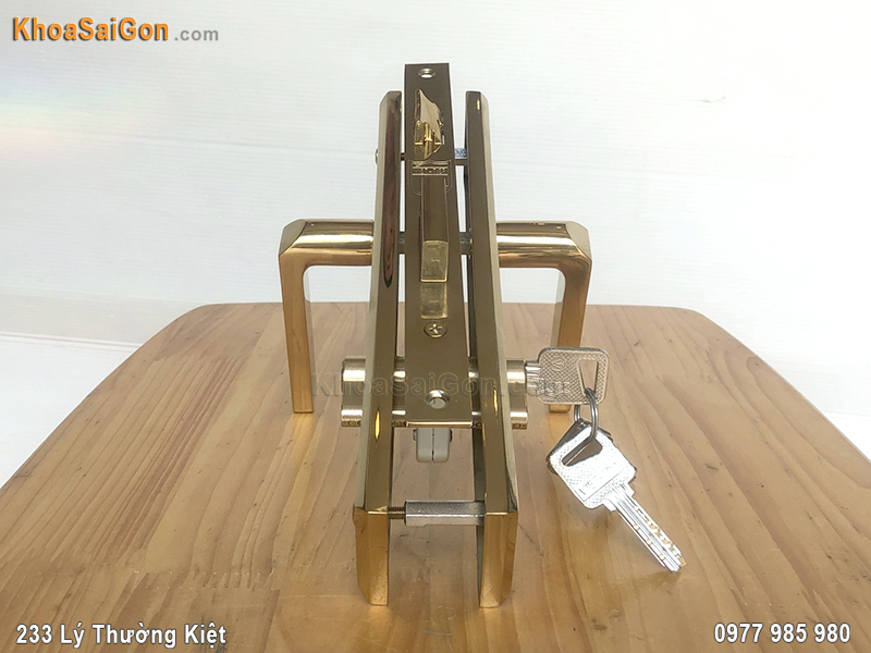 Kh&oacute;a tay gạt inox Việt Tiệp 04175 - 2