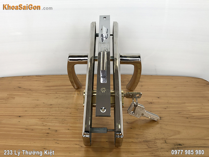 Khóa tay gạt inox Việt Tiệp 04813 -3 Khóa tay gạt inox Việt Tiệp 04813 -3