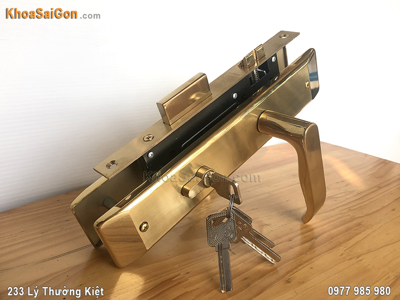 Kh&oacute;a tay gạt inox Việt Tiệp 04835 -1