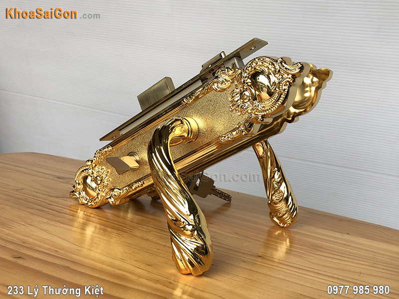 khoa-tay-gat-ma-vang-viet-tiep-04319-6 khoa-tay-gat-ma-vang-viet-tiep-04319-6