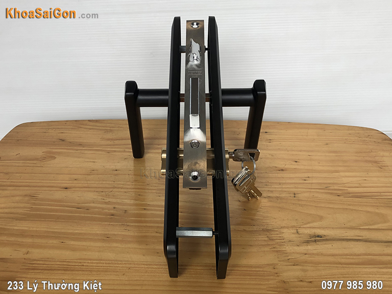 Kh&oacute;a tay nắm cửa ch&iacute;nh Việt Tiệp 04937 - 3