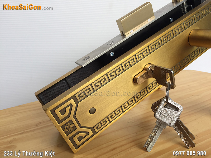 Kh&oacute;a tay nắm cửa ch&iacute;nh Việt Tiệp 04938 - 2