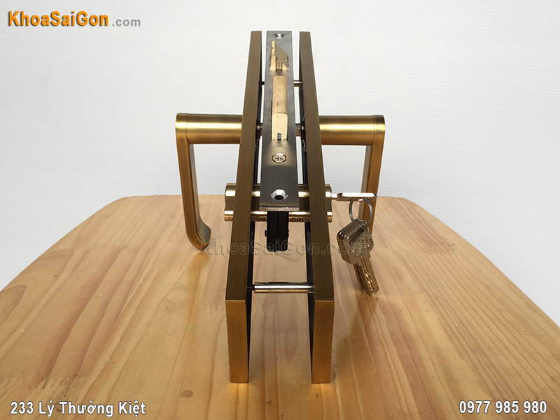 Kh&oacute;a tay nắm cửa ch&iacute;nh Việt Tiệp 04938 - 3