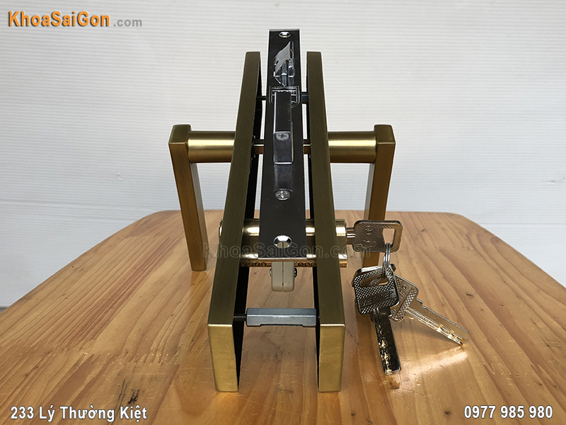 Kh&oacute;a tay nắm cửa ch&iacute;nh Việt Tiệp 04945 - 3