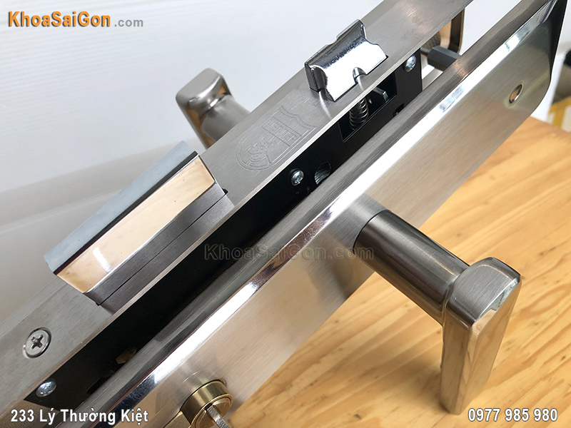 Kh&oacute;a tay nắm cửa đi Việt Tiệp 04932 - 3