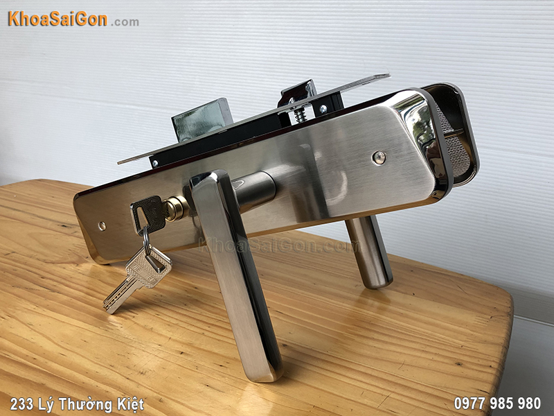 Kh&oacute;a tay nắm cửa đi Việt Tiệp 04932 - 4