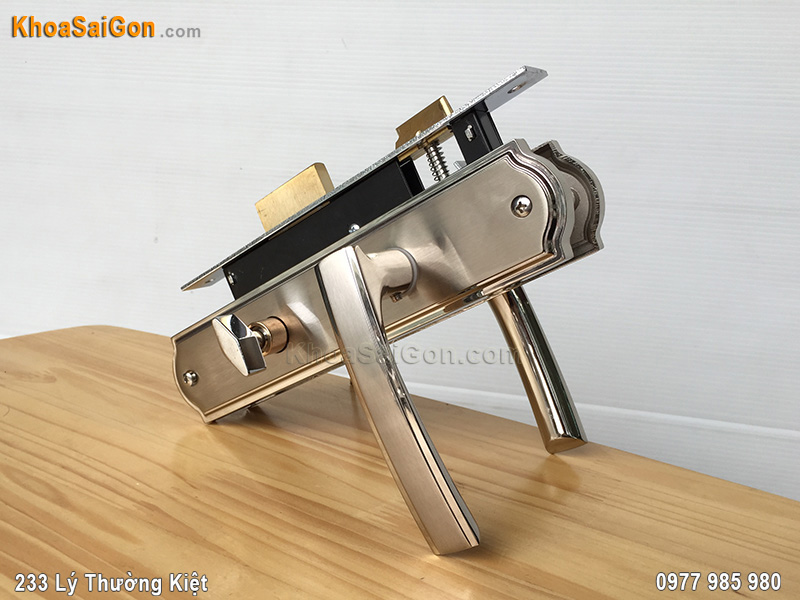 Kh&oacute;a cửa ph&ograve;ng Việt Tiệp 04271 - 6