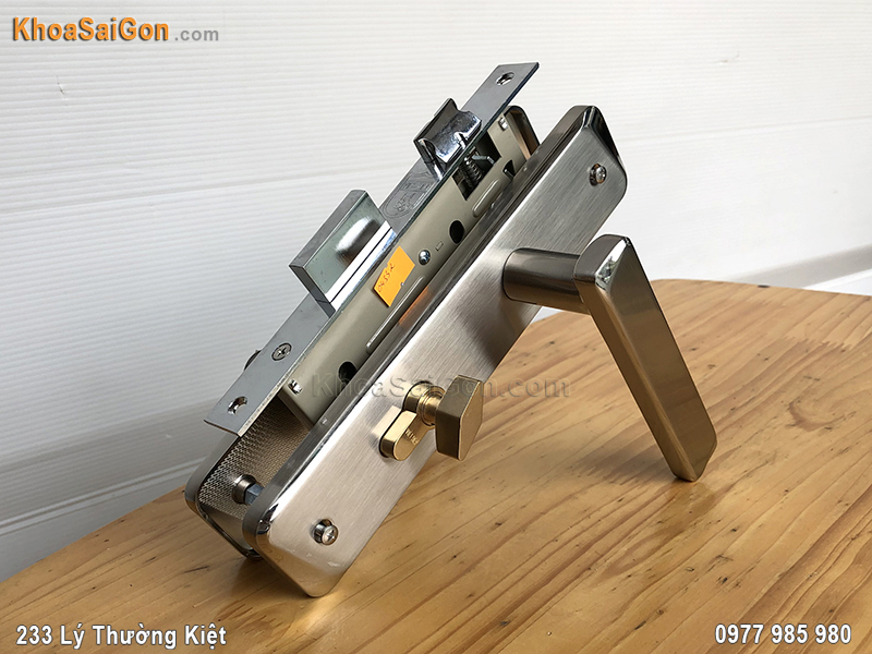 Khóa tay gạt cửa thông phòng Việt Tiệp 04332 - 1 Khóa tay gạt cửa thông phòng Việt Tiệp 04332 - 1