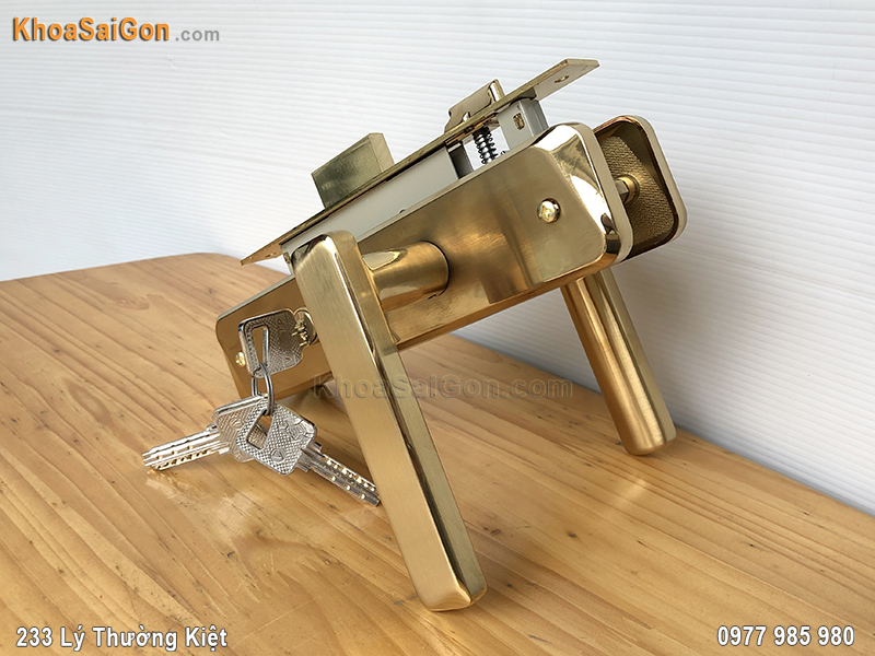Kh&oacute;a tay nắm cửa ph&ograve;ng Việt Tiệp 04335 - 3