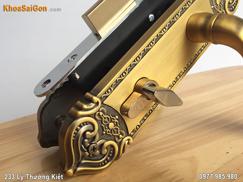 Kh&oacute;a tay nắm cửa th&ocirc;ng ph&ograve;ng Việt Tiệp 04341 - 4