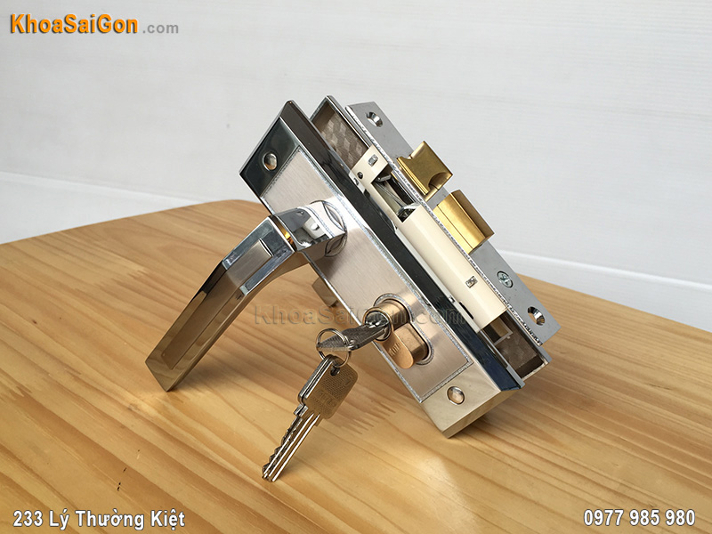 Kh&oacute;a tay nắm cửa th&ocirc;ng ph&ograve;ng Việt Tiệp 04502 - 6