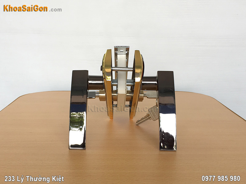 Kh&oacute;a tay gạt cửa th&ocirc;ng ph&ograve;ng Việt Tiệp 04503 - 2