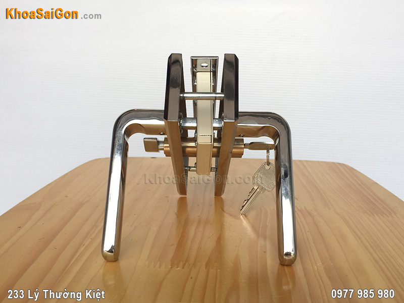 Kh&oacute;a tay gạt cửa th&ocirc;ng ph&ograve;ng Việt Tiệp 04508 - 2