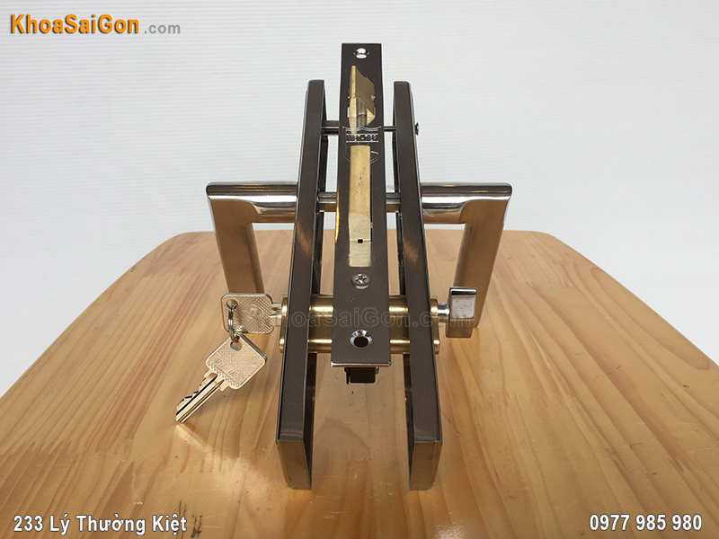 Kh&oacute;a th&ocirc;ng ph&ograve;ng inox Việt Tiệp 04470 - 4